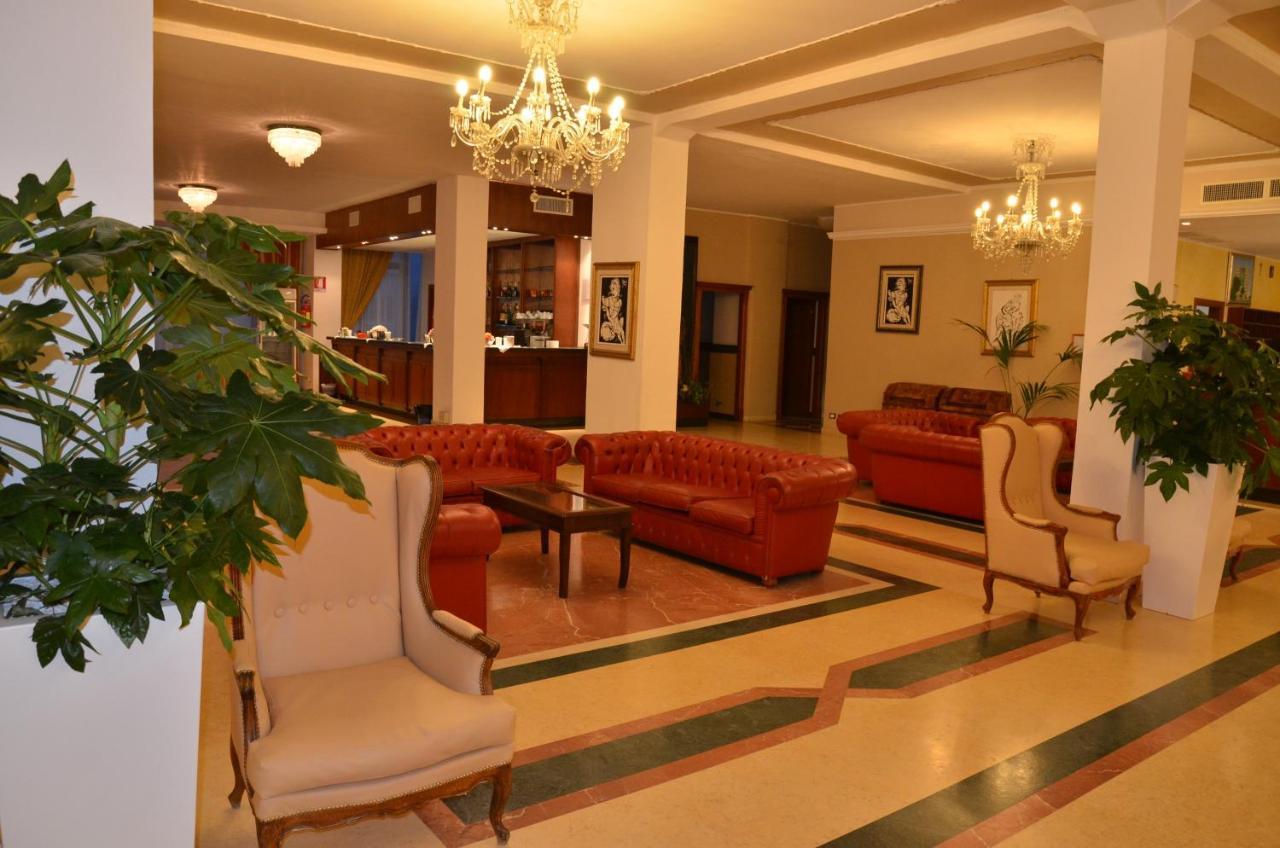 Grand Eurhotel Montesilvano Ngoại thất bức ảnh