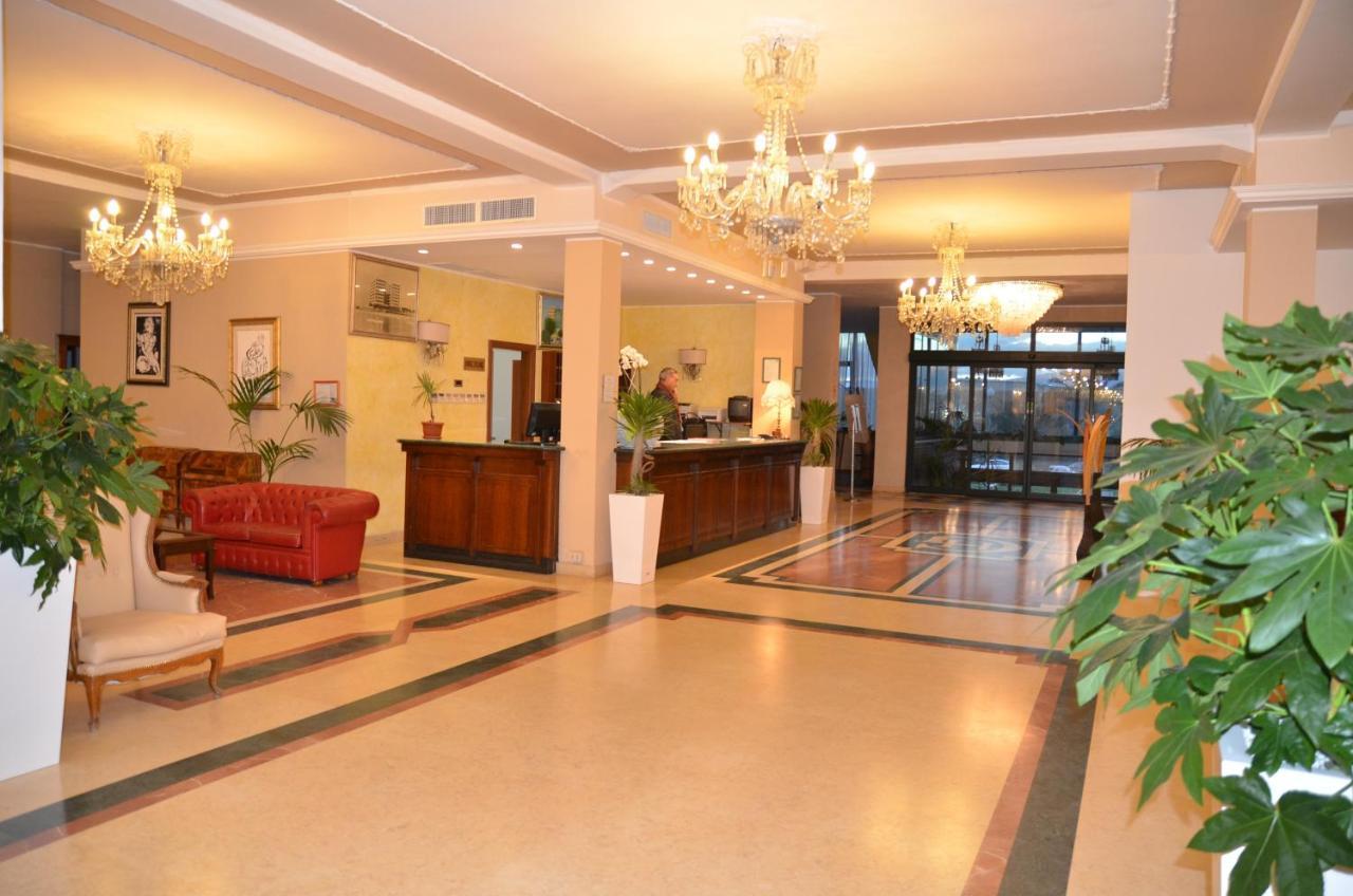 Grand Eurhotel Montesilvano Ngoại thất bức ảnh